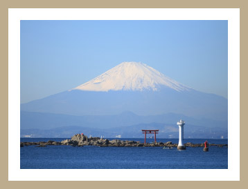 鳥居と富士山